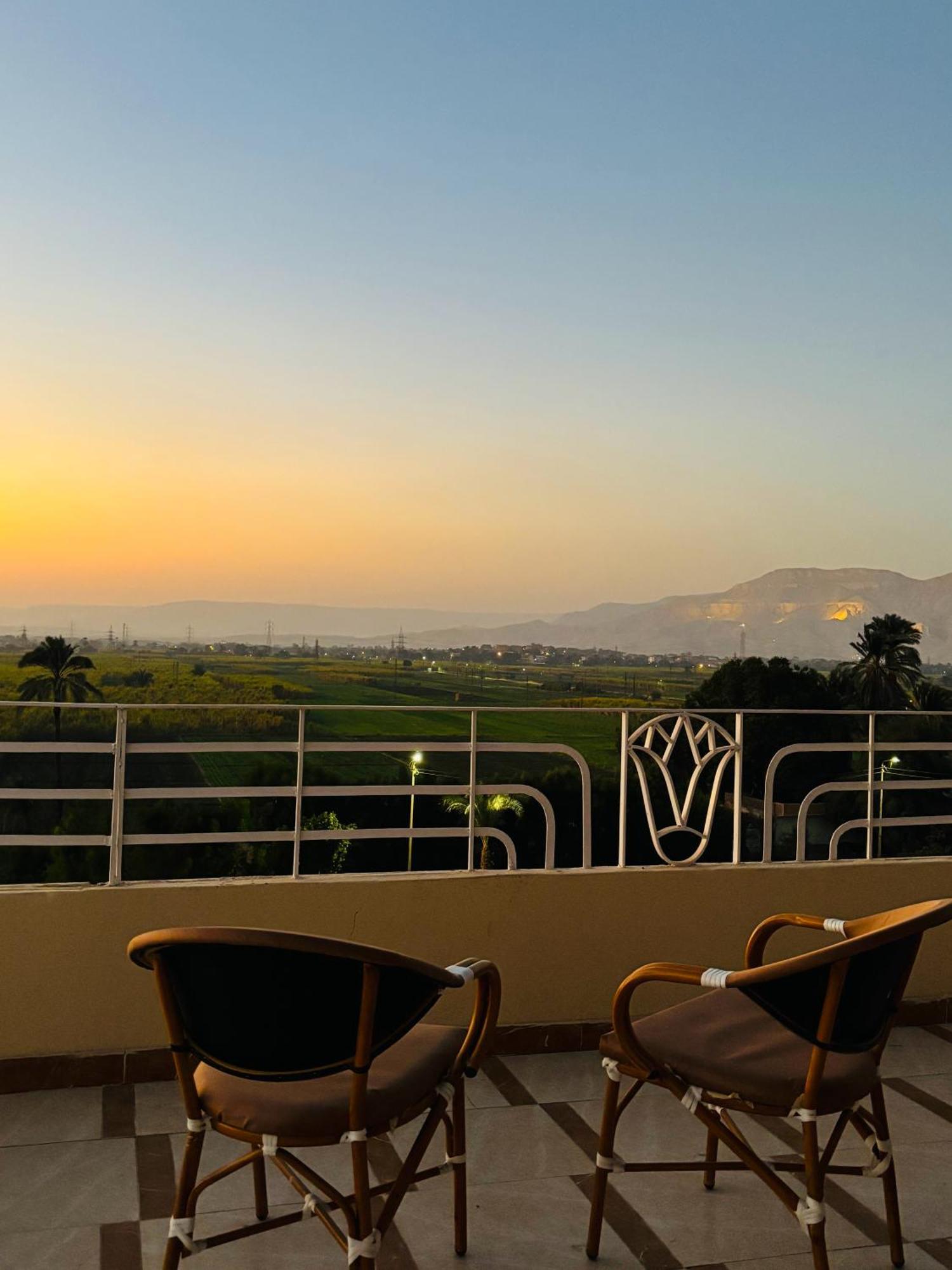 Luxor View Hostel Экстерьер фото
